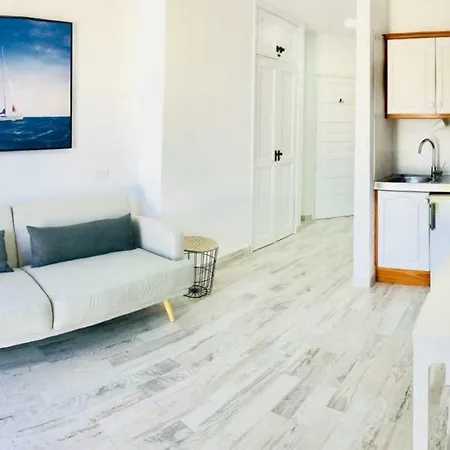 Apartment Vistas View Los Cristianos (Tenerife)